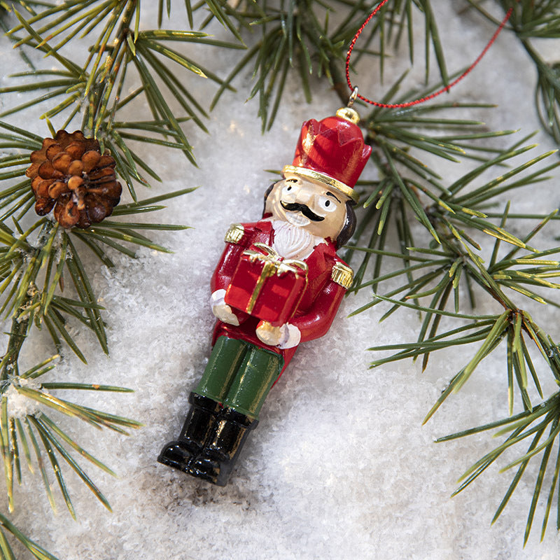 Christmas Walnut Box Resin Pendant Christmas Tree Accessories Decoration Soldier Shaped Pendant