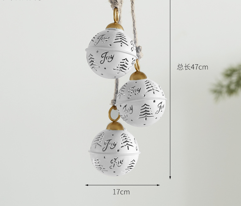 Christmas Atmosphere Decoration Iron Bell Hanging Ornament Christmas Tree Decor Wind Chime Hanging Decor Scene Decoration Pendant