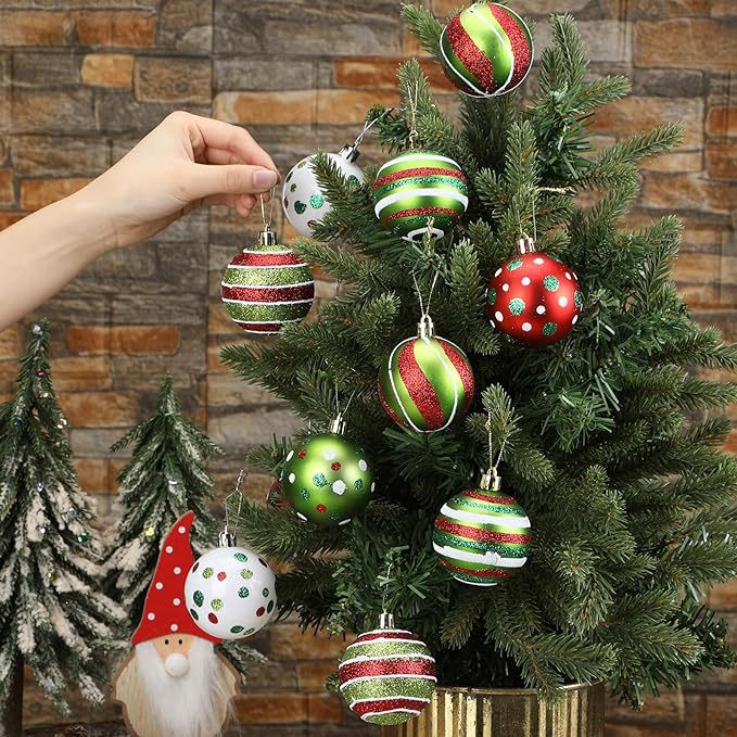 New hand-painted electroplated plastic Christmas ball set, Christmas tree pendant, shopping mall holiday decoration